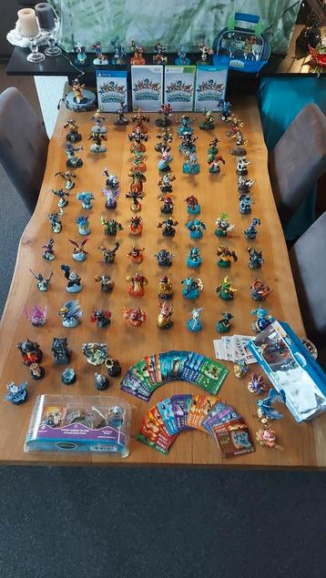SKYLANDERS SWAP FORCE PS4 / PS5 GAMES en figuren Collectie
