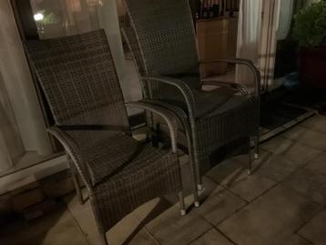 3 nette tuin stoelen 