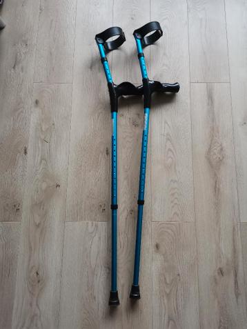 Elbow crutches (Elleboogkrukken)