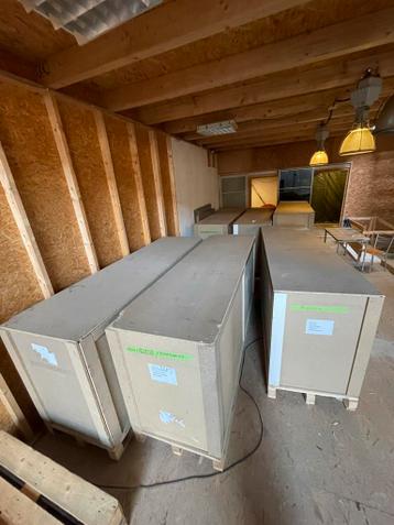 Gratis transport kratten spaanplaat - Amsterdam