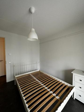 IKEA Kast + Bedframe - Gebruikt, Apart te Koop - afbeelding 2 IKEA Kast + Bedframe - Gebruikt, Apart te Koop - afbeelding 2