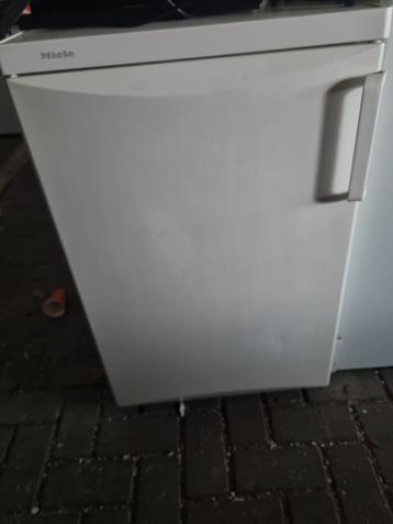 Leuke miele tafelmodel koelkast met vriesvak A+ 85x60x60 