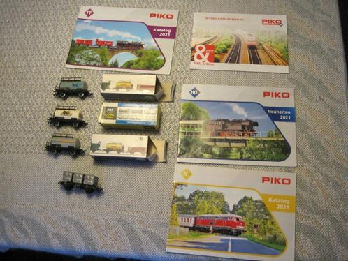 partijtje van 4 HO wagons, Trix Express, Piko, 25 euro, Hobby en Vrije tijd, Modeltreinen | H0, Zo goed als nieuw, Wagon, Gelijkstroom