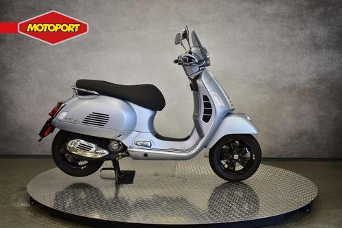 Vespa GTS 300 HPE SUPER TECH (bj 2020), Motoren, Motoren | Overige merken, Bedrijf, Scooter