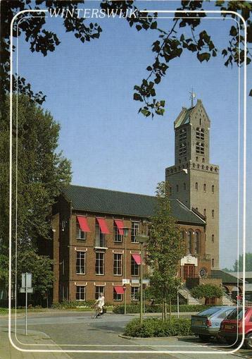 Winterswijk, gemeentehuis Kuipers-Rietbergplein - ongelopen