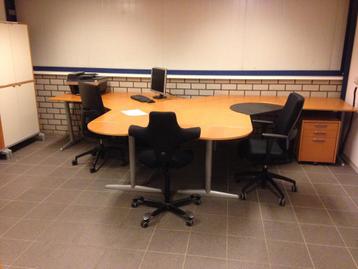 IKEA bureau Effective - afbeelding 1 IKEA bureau Effective - afbeelding 1