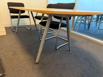 Ikea Galant Vergadertafel 6 personen - Bezorg mogelijk (€40) - afbeelding 3 Ikea Galant Vergadertafel 6 personen - Bezorg mogelijk (€40) - afbeelding 3