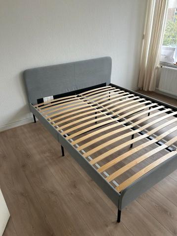 Ikea Bedframe 160x200cm - Tweepersoonsbed - afbeelding 4 Ikea Bedframe 160x200cm - Tweepersoonsbed - afbeelding 4