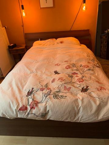 Ikea bedframe - afbeelding 1 Ikea bedframe - afbeelding 1