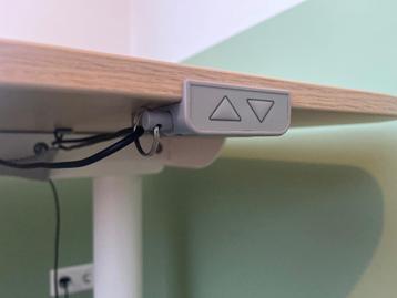 Elektrisch zit sta bureau IKEA Bekant - afbeelding 8 Elektrisch zit sta bureau IKEA Bekant - afbeelding 8