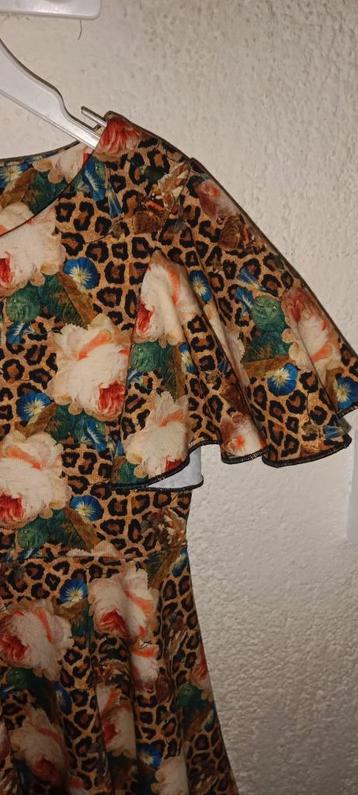 NIeuwe handmade tijgerprint jurkje leopard bloemen 