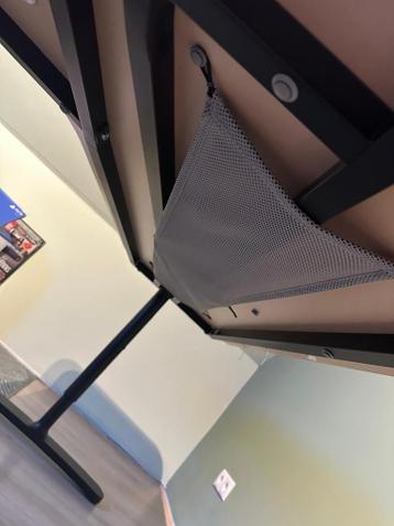 IKEA Bekant Bureau - Zo goed als nieuw! - afbeelding 8 IKEA Bekant Bureau - Zo goed als nieuw! - afbeelding 8