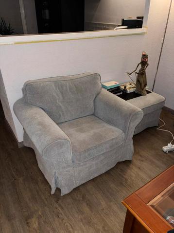 Fauteuil Ikea, model Ektorp, grijs gemêleerd. 2 stuks. - afbeelding 1 Fauteuil Ikea, model Ektorp, grijs gemêleerd. 2 stuks. - afbeelding 1