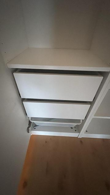Witte PAX kast IKEA - afbeelding 3 Witte PAX kast IKEA - afbeelding 3