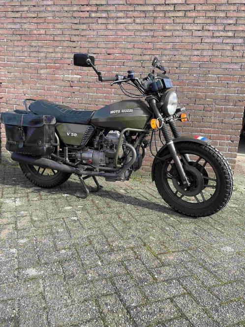 Moto Guzzi V50 NATO, Motoren, Motoren | Oldtimers, Overig, 12 t/m 35 kW, 2 cilinders, Ophalen