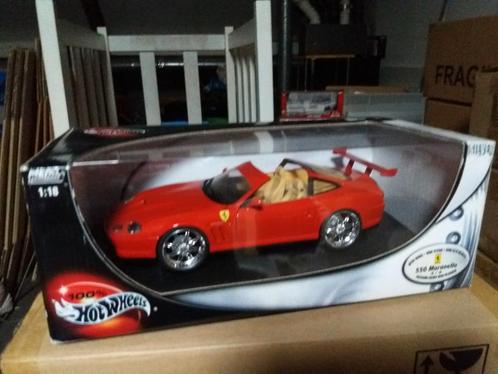 Hotwheels 1/18 Ferrari 550 Maranello Custom Rood, Hobby en Vrije tijd, Modelauto's | 1:18, Zo goed als nieuw, Auto, Hot Wheels