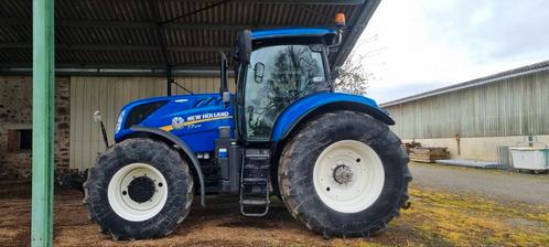 New Holland T7.230, Zakelijke goederen, Agrarisch | Tractoren, New Holland, Gebruikt, Ophalen of Verzenden