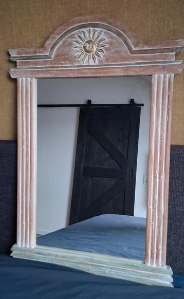 Prachtige mediterrane spiegel