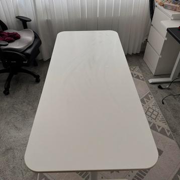 IKEA BEKANT wit bureau – solide 160-80 cm - afbeelding 3 IKEA BEKANT wit bureau – solide 160-80 cm - afbeelding 3