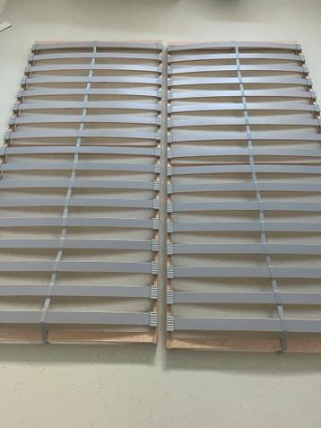 Bed spijlen IKEA SVELVIK - afbeelding 7 Bed spijlen IKEA SVELVIK - afbeelding 7