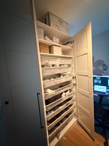 IKEA Pax kasten - Bruin & Wit - Zelf demonteren - afbeelding 8 IKEA Pax kasten - Bruin & Wit - Zelf demonteren - afbeelding 8