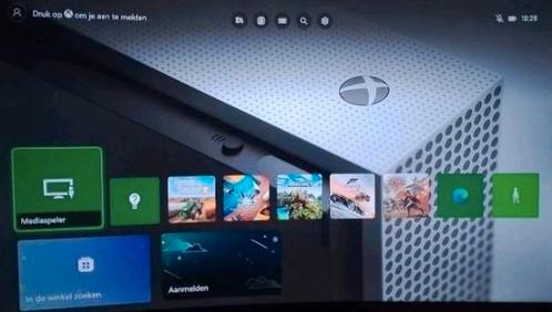 XBOX ONE S eventueel ruilen tegen handheld console, Spelcomputers en Games, Spelcomputers | Xbox One, Zo goed als nieuw, Xbox One