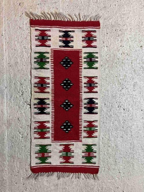 Kelim kleedje wol traditioneel patroon en kleuren 87/40, Huis en Inrichting, Stoffering | Tapijten en Kleden, Minder dan 50 cm