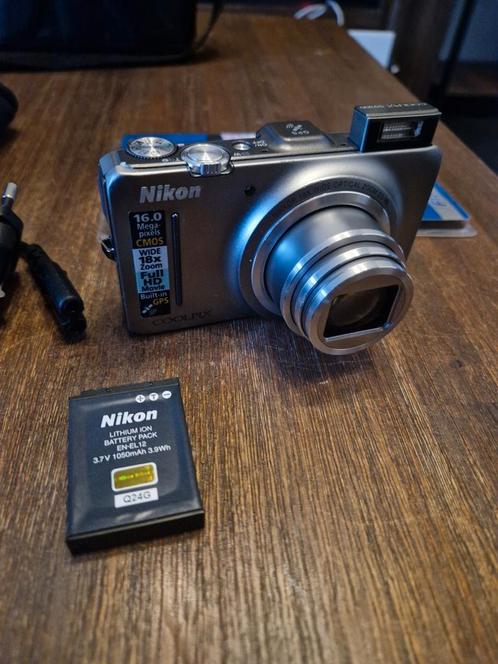 Prachtige nikon coolpix s9300 met accessoires, Audio, Tv en Foto, Fotocamera's Digitaal, Zo goed als nieuw, Nikon, 8 keer of meer