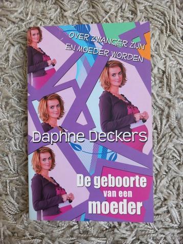 Boek over zwangerschap Daphne Deckers, als nieuw