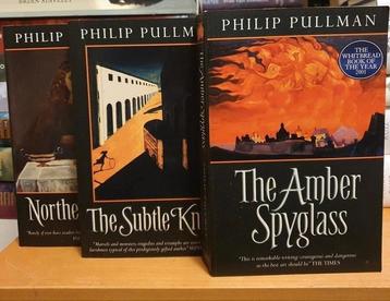 Philip Pullman. Northern Lights Trilogy. English languageNEW
