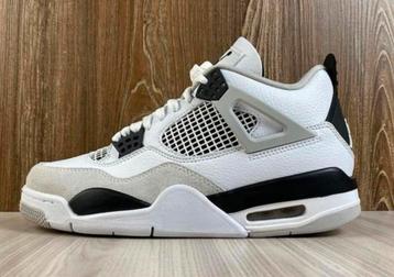 Jordan 4/ all sizes/ all models 