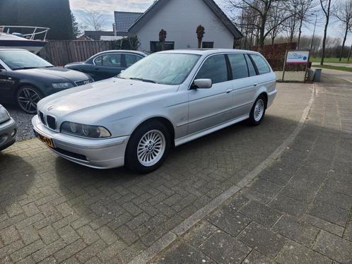 BMW 5-Serie 2.2 I 520 Touring AUT 2003 Grijs youngtimer, Auto's, BMW, Particulier, 5-Serie, ABS, Airbags, Airconditioning, Alarm