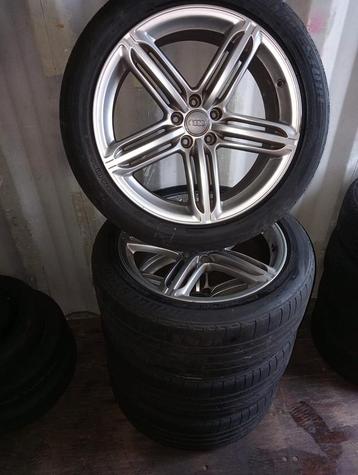 Audi velgen met banden  20 inch orginele 5gaats