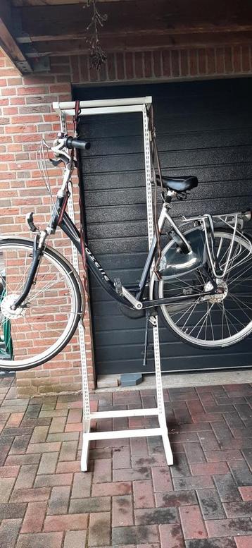 Steun voor fiets onderhoud / reparatie
