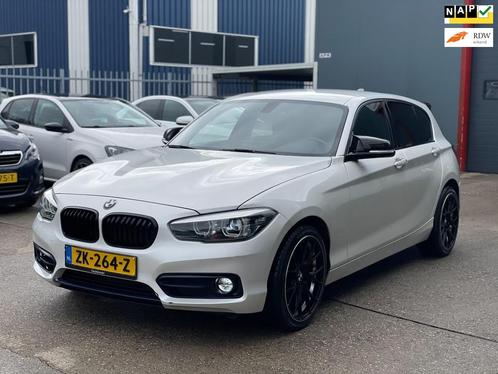 BMW 1-serie 118i Edition Sport Line Shadow Executive Carplay, Auto's, BMW, Bedrijf, Te koop, 1-Serie, ABS, Airbags, Airconditioning