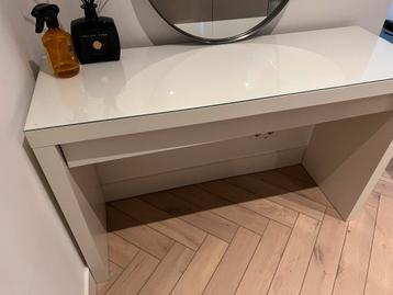 Kaptafel MALM IKEA wit 120x41 - afbeelding 2 Kaptafel MALM IKEA wit 120x41 - afbeelding 2