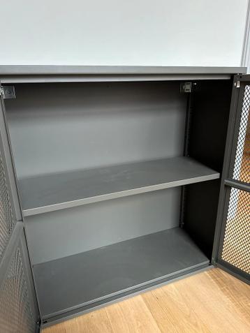 3x Ikea IVAR stalen kast - afbeelding 5 3x Ikea IVAR stalen kast - afbeelding 5