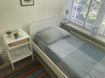 FREE DELIVERY! Ikea Askvoll bedframe for 1 person 90x200cm - afbeelding 1 FREE DELIVERY! Ikea Askvoll bedframe for 1 person 90x200cm - afbeelding 1