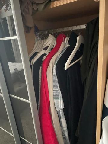 Ruime kledingkast - 280x220x68 cm zelf demonteren - afbeelding 4 Ruime kledingkast - 280x220x68 cm zelf demonteren - afbeelding 4