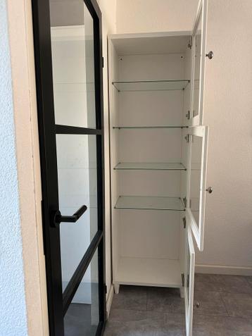 Ikea Besta kast met glazen deuren - afbeelding 2 Ikea Besta kast met glazen deuren - afbeelding 2