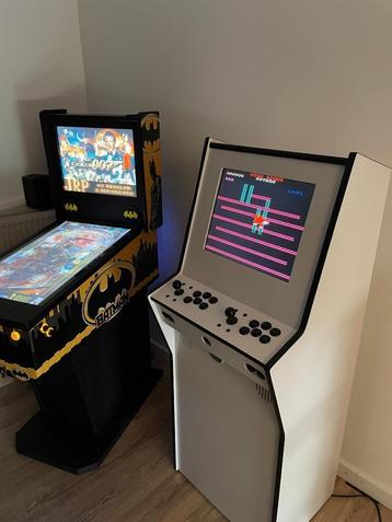 Arcade kast met 8000 retro games