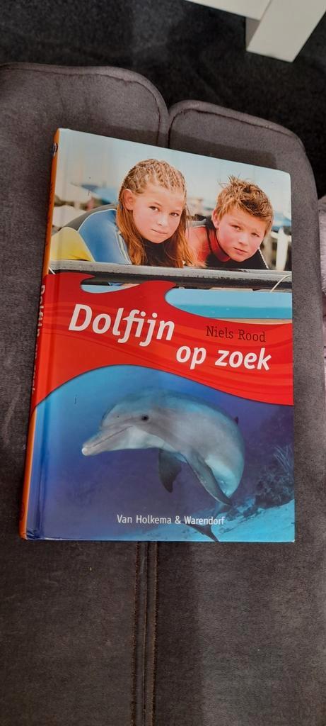 Niels Rood - Dolfijn op zoek, Boeken, Kinderboeken | Jeugd | onder 10 jaar, Zo goed als nieuw, Ophalen of Verzenden