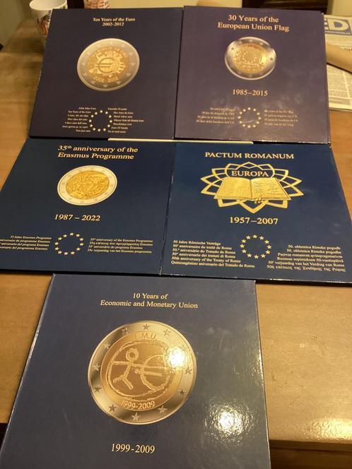 5 mooie mappen, speciale uitgave 2 euromunten, Postzegels en Munten, Munten en Bankbiljetten | Verzamelingen, Munten, Buitenland