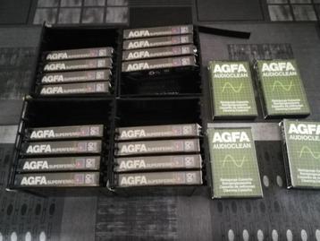 16 X Agfa superferro uit 1980 in blister en 4 X audioclean