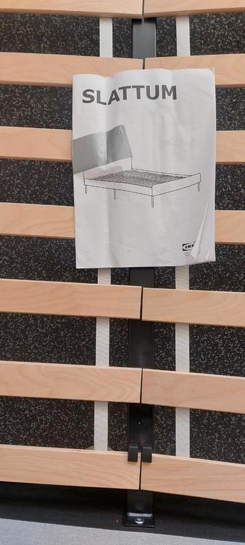 IKEA SLATTUM Bedframe 160x200 - Tweepersoons - afbeelding 2 IKEA SLATTUM Bedframe 160x200 - Tweepersoons - afbeelding 2