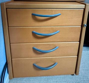 IKEA Effektiv kantoormeubilair - afbeelding 4 IKEA Effektiv kantoormeubilair - afbeelding 4