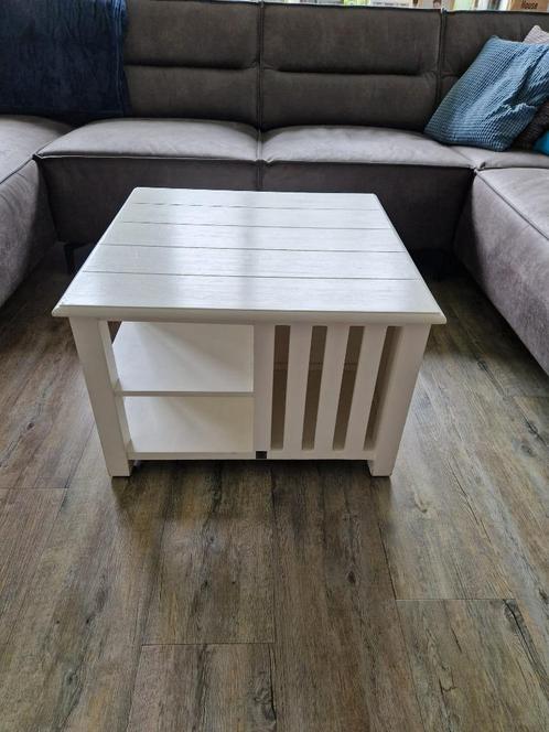 Mooie, witte, handgemaakte Rivièra Maison Coffee Book Table!, Huis en Inrichting, Tafels | Sidetables, Zo goed als nieuw, 50 tot 75 cm