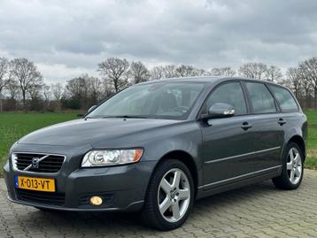 Volvo V50 2.5 T5 AWD SUMMUM AUT 219DKM LEDER XENON DEALER OH