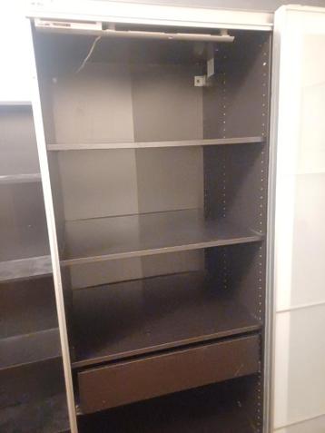 IKEA PAX kledingkast 2x 100x58x201 (2m) incl. verlichting - afbeelding 5 IKEA PAX kledingkast 2x 100x58x201 (2m) incl. verlichting - afbeelding 5