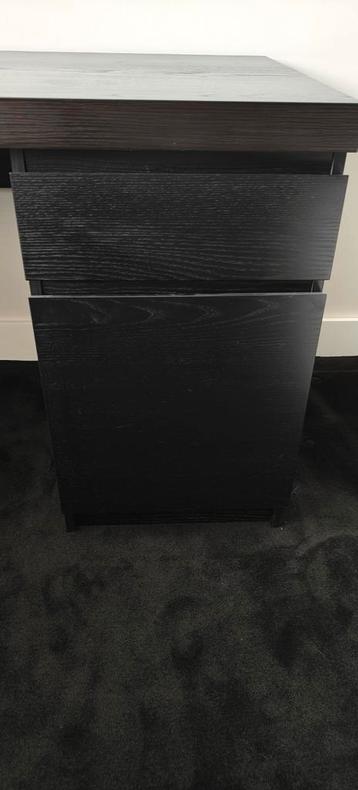 Bureau Malm Ikea zwart/bruin - afbeelding 3 Bureau Malm Ikea zwart/bruin - afbeelding 3